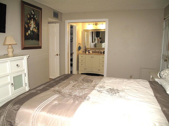 892 N High Point Boulevard N D, Delray Beach, FL 33445