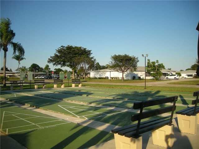 892 N High Point Boulevard N D, Delray Beach, FL 33445
