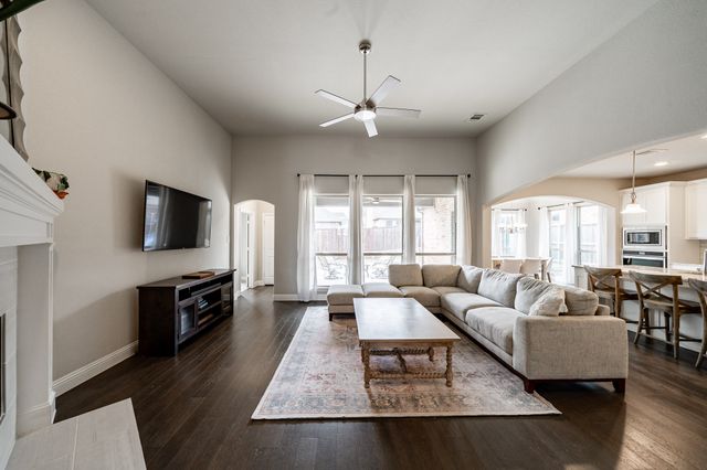 9800 Excursion Drive, Little Elm, TX 75068