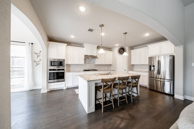 9800 Excursion Drive, Little Elm, TX 75068