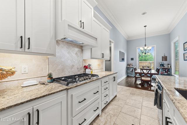 207 Cane Creek Drive, Broussard, LA 70518