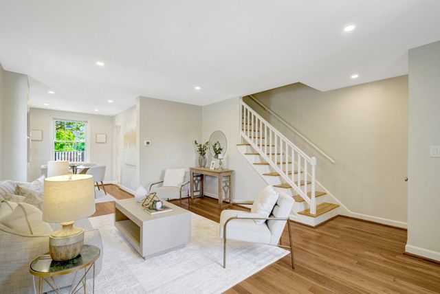 4606 36TH ST S, Arlington, VA 22206