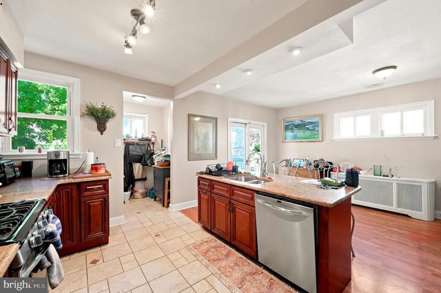 152 SHELBOURNE RD, Havertown, PA 19083
