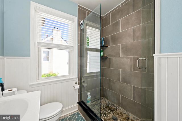 152 SHELBOURNE RD, Havertown, PA 19083