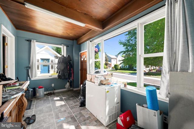 152 SHELBOURNE RD, Havertown, PA 19083