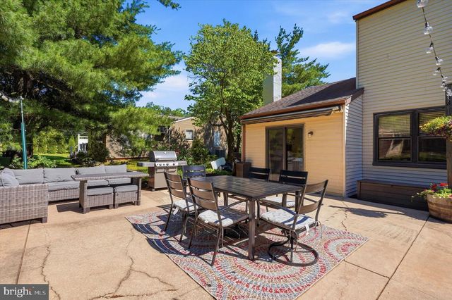 482 CHESWYCK DR, Harleysville, PA 19438