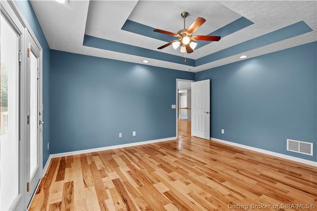 2000 Sterling Oaks Drive, Sellersburg, IN 47172