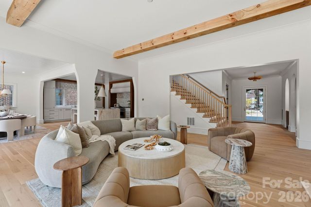 110 Hunter Lane, Charlotte, NC 28211