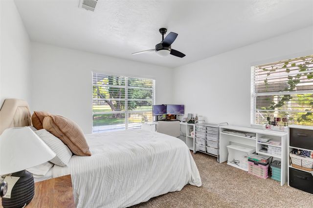 1933 N San Jacinto Street, Liberty, TX 77575