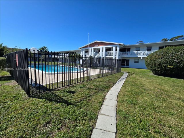 1711 NW 46th Ave 125, Lauderhill, FL 33313