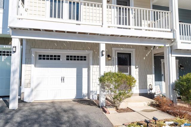 1511 WICKHAM POND DR, Charlottesville, VA 22901