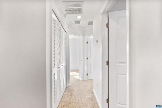 1511 WICKHAM POND DR, Charlottesville, VA 22901