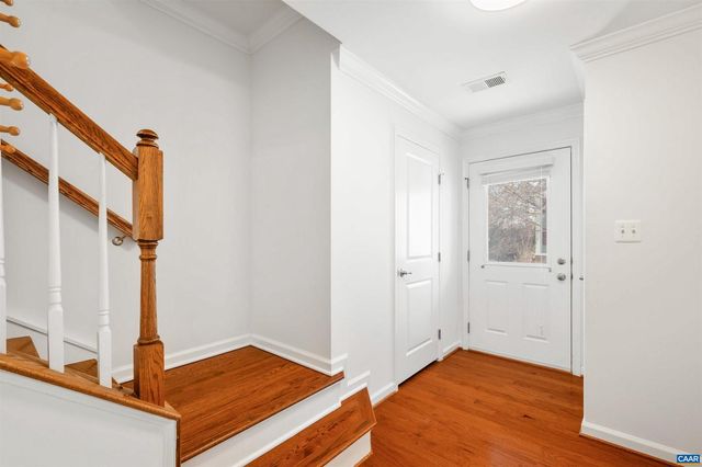 1511 WICKHAM POND DR, Charlottesville, VA 22901