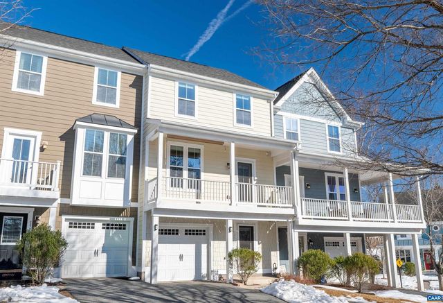 1511 WICKHAM POND DR, Charlottesville, VA 22901