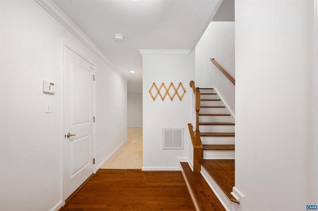 1511 WICKHAM POND DR, Charlottesville, VA 22901