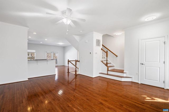 1511 WICKHAM POND DR, Charlottesville, VA 22901