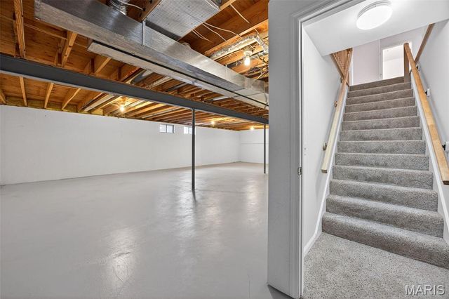 16 Hill Pointe Court 34, St Charles, MO 63303