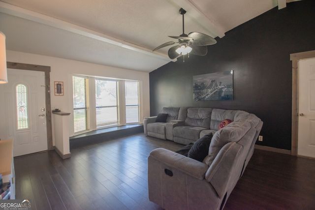 131 Cherry Point Drive, St. Marys, GA 31558