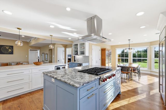 243 S King Road, Heath, TX 75126