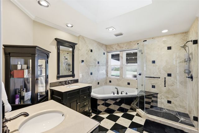 243 S King Road, Heath, TX 75126