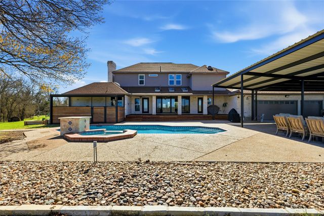 243 S King Road, Heath, TX 75126