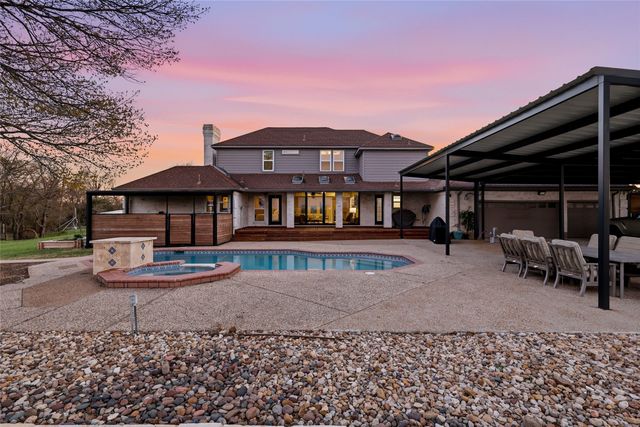 243 S King Road, Heath, TX 75126