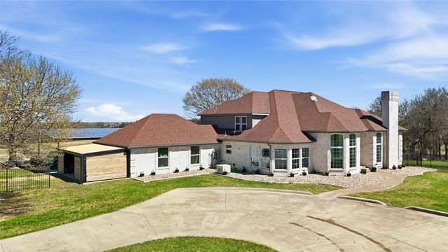 243 S King Road, Heath, TX 75126