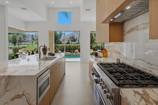 75313 14th Green Drive, Indian Wells, CA 92210