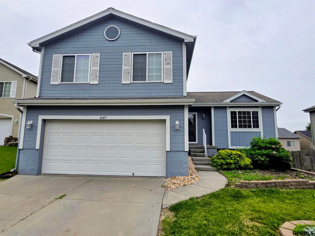 16419 fowler Avenue, Omaha, NE 68116