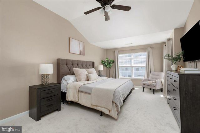 599 EDMONTON TER NE, Leesburg, VA 20176
