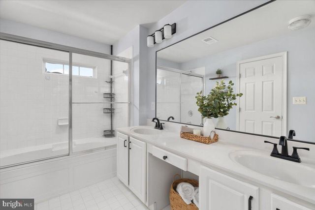 599 EDMONTON TER NE, Leesburg, VA 20176