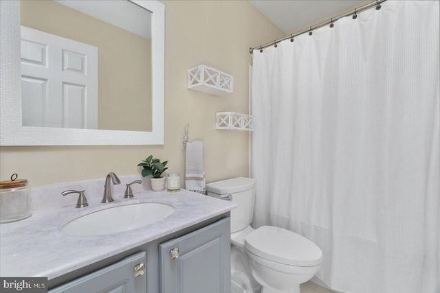 599 EDMONTON TER NE, Leesburg, VA 20176