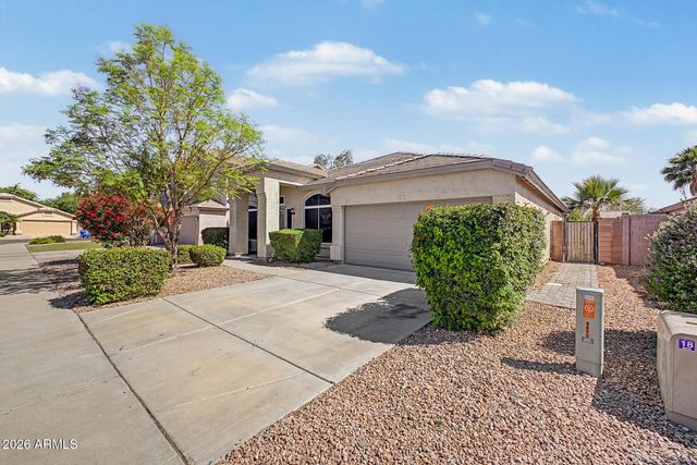 4413 E VILLA RITA Drive, Phoenix, AZ 85032
