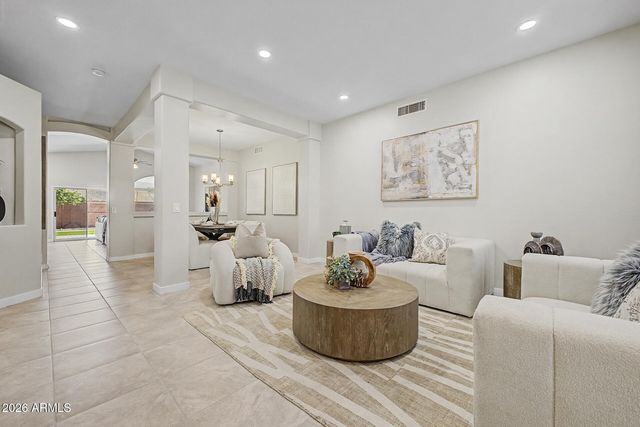 4413 E VILLA RITA Drive, Phoenix, AZ 85032