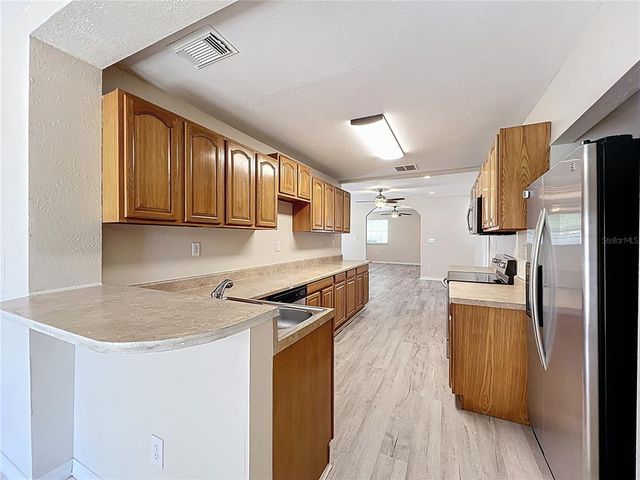 2409 E MAGNOLIA STREET, Lakeland, FL 33801