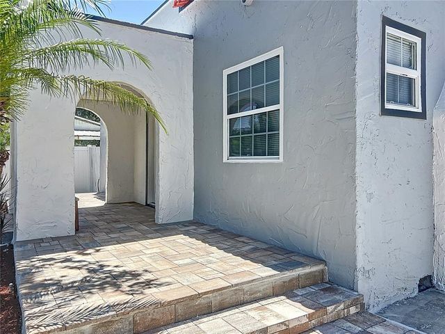 2409 E MAGNOLIA STREET, Lakeland, FL 33801