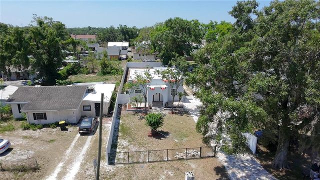 2409 E MAGNOLIA STREET, Lakeland, FL 33801
