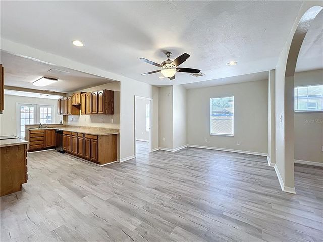 2409 E MAGNOLIA STREET, Lakeland, FL 33801