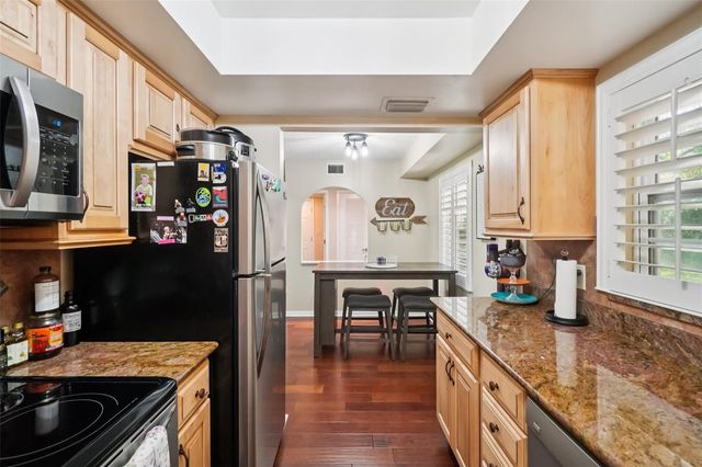 8300 BARDMOOR BOULEVARD 103, Seminole, FL 33777