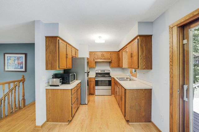 14100 36th Avenue N, Plymouth, MN 55447