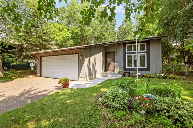 14100 36th Avenue N, Plymouth, MN 55447