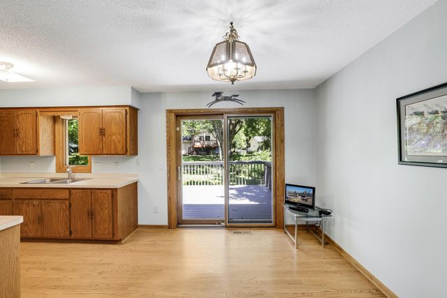 14100 36th Avenue N, Plymouth, MN 55447