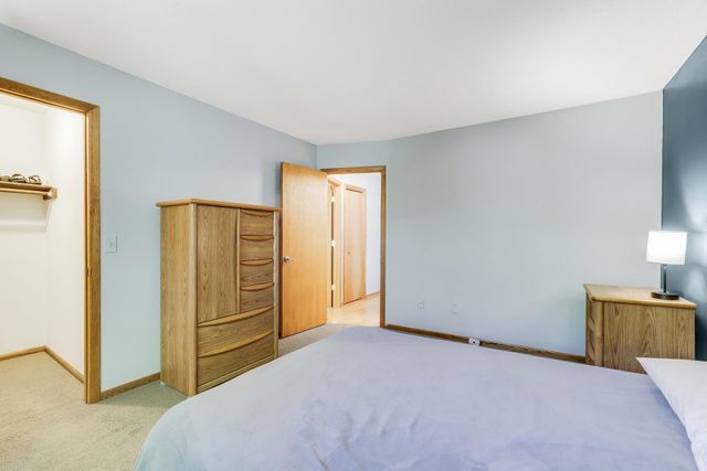 14100 36th Avenue N, Plymouth, MN 55447