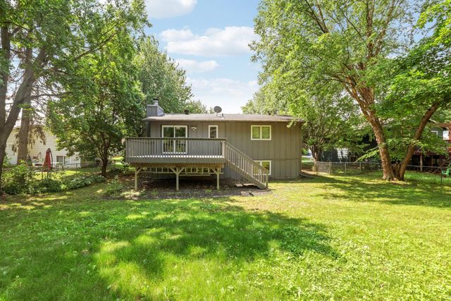 14100 36th Avenue N, Plymouth, MN 55447