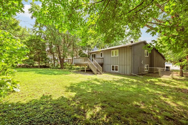 14100 36th Avenue N, Plymouth, MN 55447