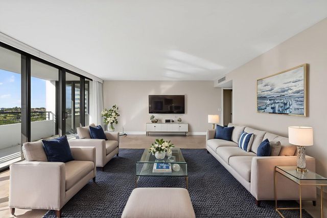 3589 S Ocean Boulevard 507, South Palm Beach, FL 33480