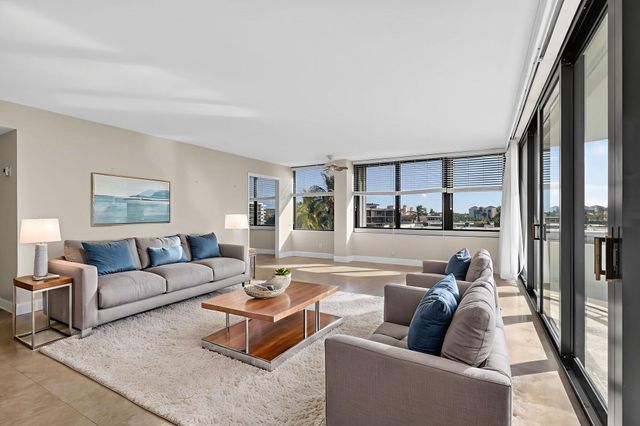 3589 S Ocean Boulevard 507, South Palm Beach, FL 33480