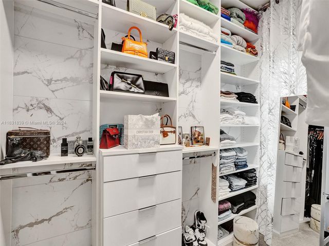 4414 Ficus St, Hollywood, FL 33021