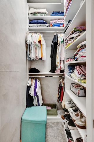 4414 Ficus St, Hollywood, FL 33021