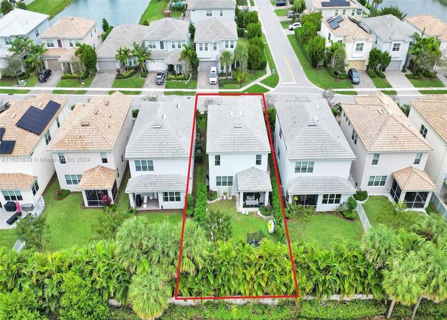 4414 Ficus St, Hollywood, FL 33021